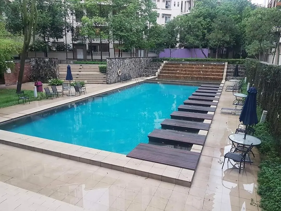 Homestay Seri Maya-Lrt Setiawangsa- Medium Room - Shared Unit Kuala Lumpur