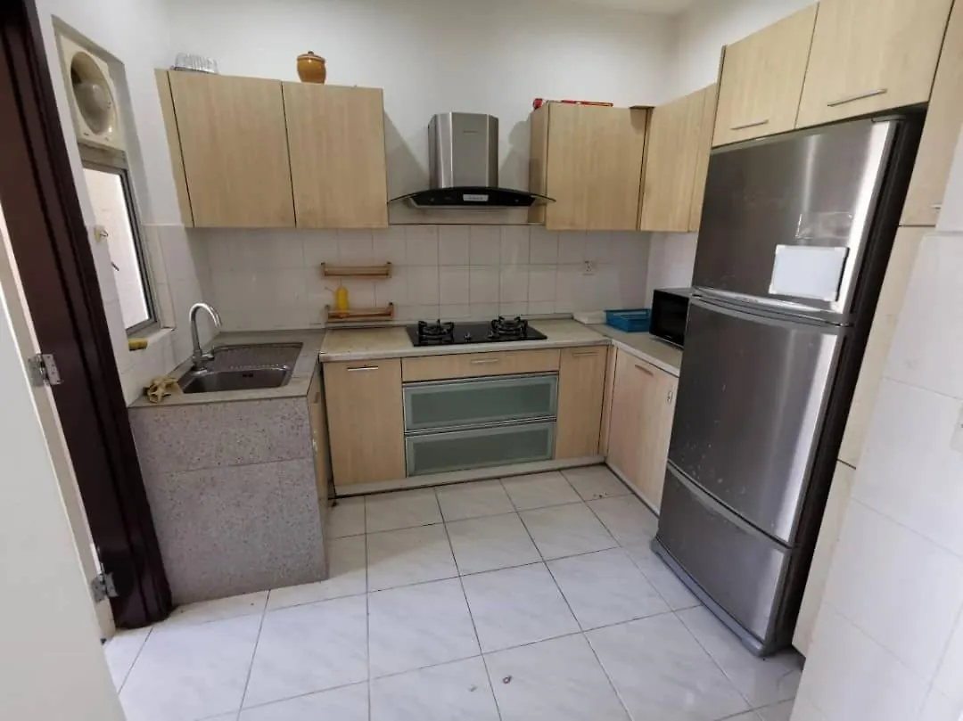 Seri Maya-Lrt Setiawangsa- Medium Room - Shared Unit Kuala Lumpur Homestay