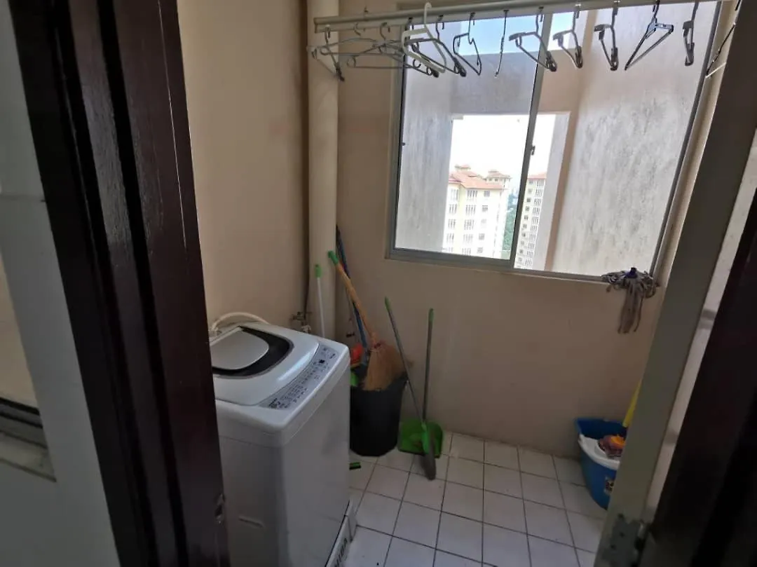 Seri Maya-Lrt Setiawangsa- Medium Room - Shared Unit Kuala Lumpur 0*,